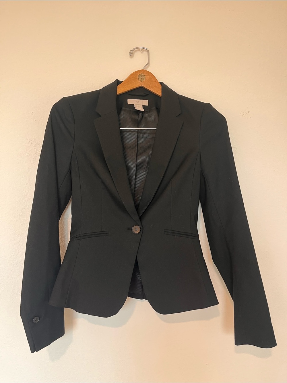 H&M Black Single-Button Tailored Blazer